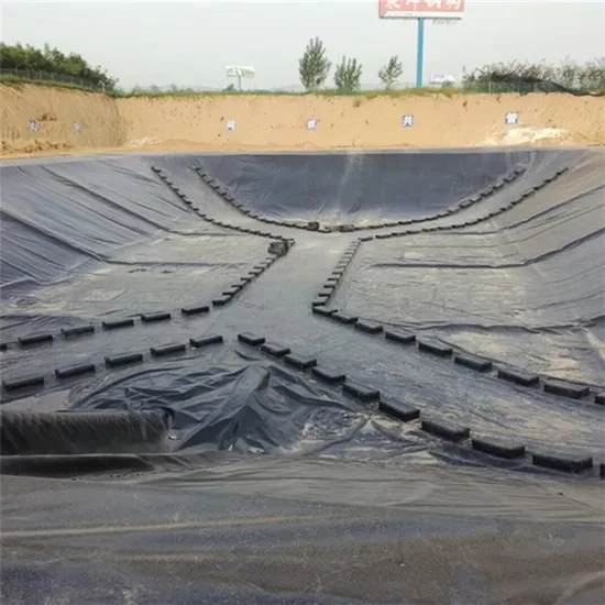 0,5 mm 0,75 mm 1,0 mm 1,5 mm 2,0 mm Geomembrana in HDPE con superficie liscia o strutturata